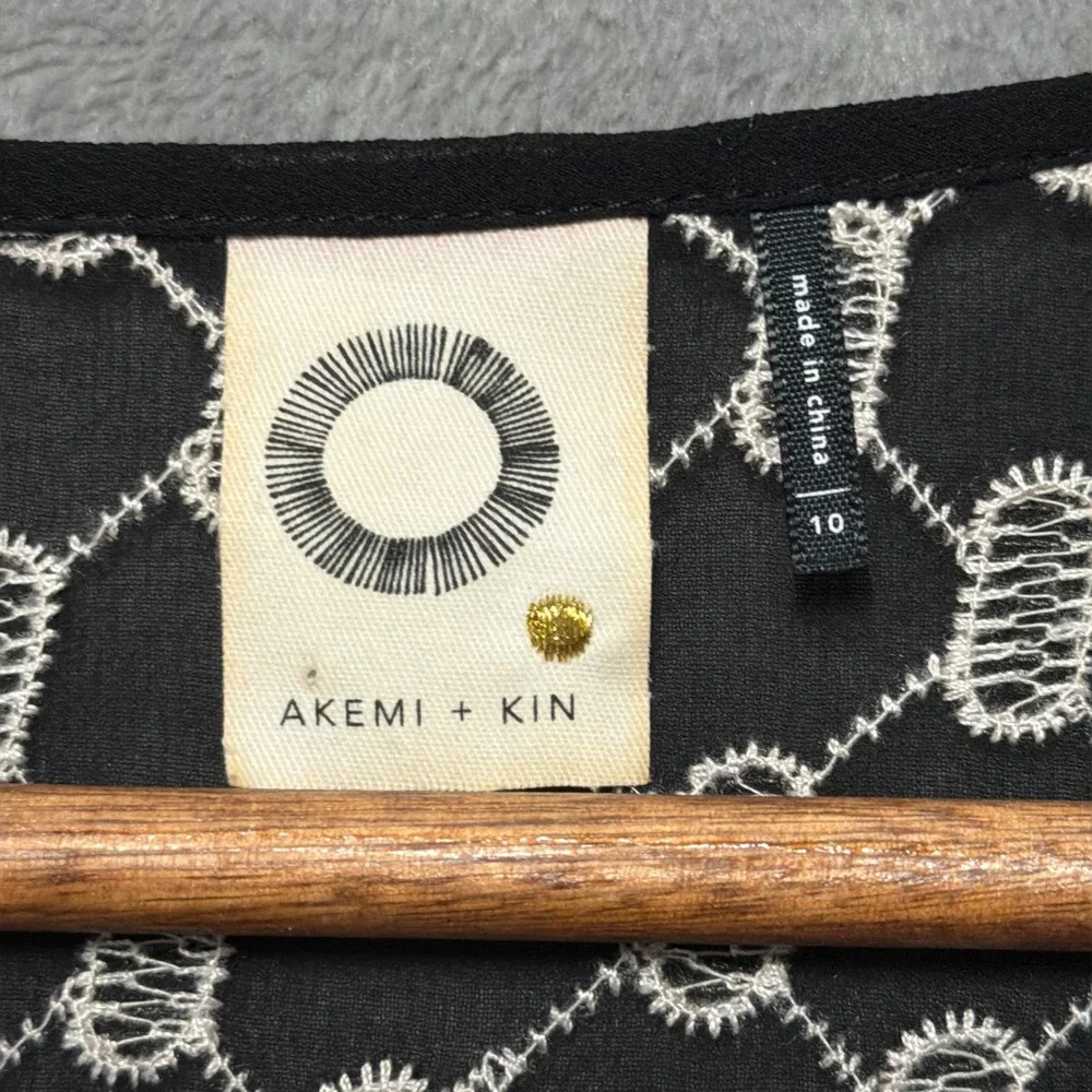 Akemi + Kin Anthropologie Brooke Eyelet Dress Womens 10 Embroidered Lace Boho